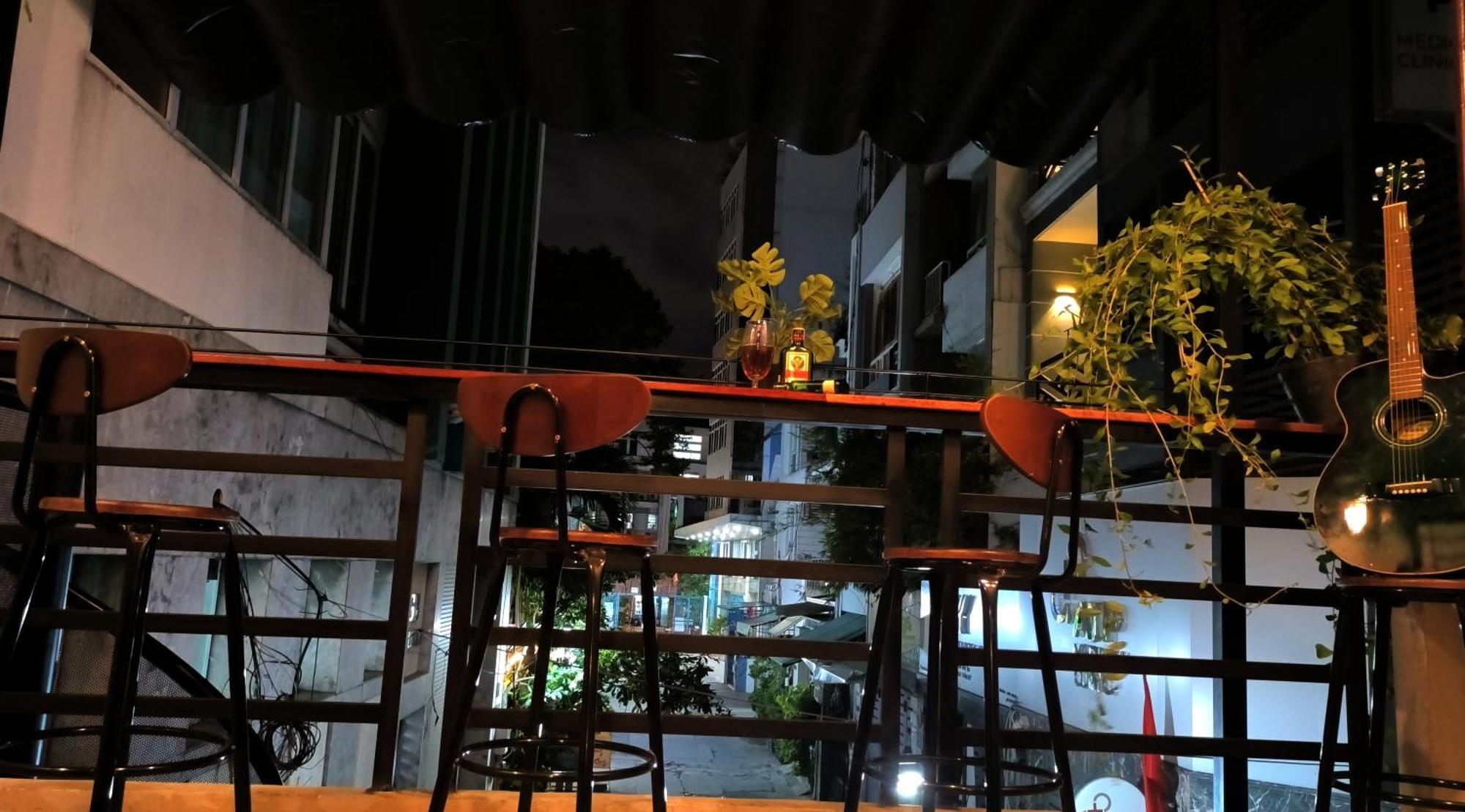 T Zone Hostel - Quiet Place, Near China Town,Ho Thi Ky Street Food,Cafe,Beer Ho Chi Minh-staden Exteriör bild